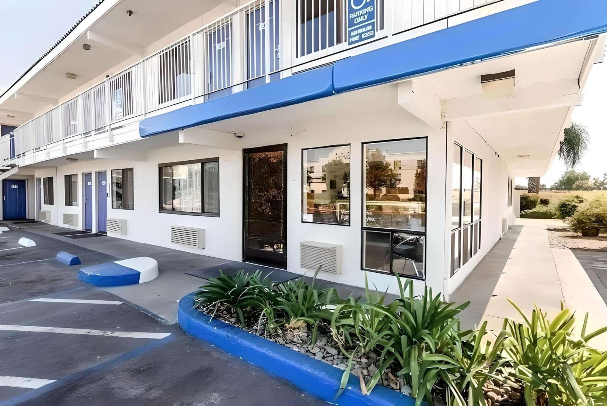 Park Inn By Radisson, Modesto Luaran gambar
