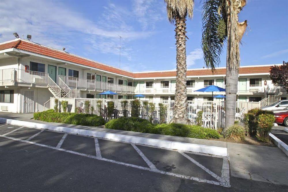 Park Inn By Radisson, Modesto Luaran gambar